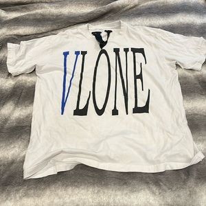 Vlone staple tee
